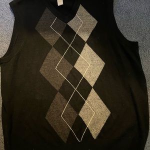 Slightly used men’s large dockers sweater vest 100% acrylic
